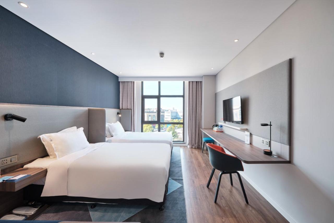 Holiday Inn Express Shanghai Hongqiao North By Ihg Fengbang Exterior photo